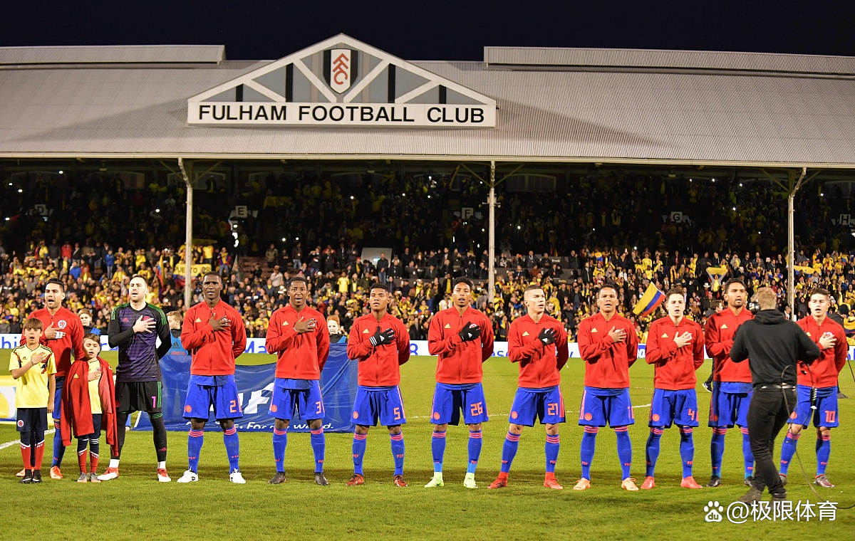 澳亚国际手游官网-那不勒斯队逆袭晋级，迎来好转